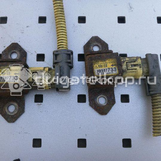 Фото Датчик AIR BAG  MR587733 для mitsubishi Outlander (CU)