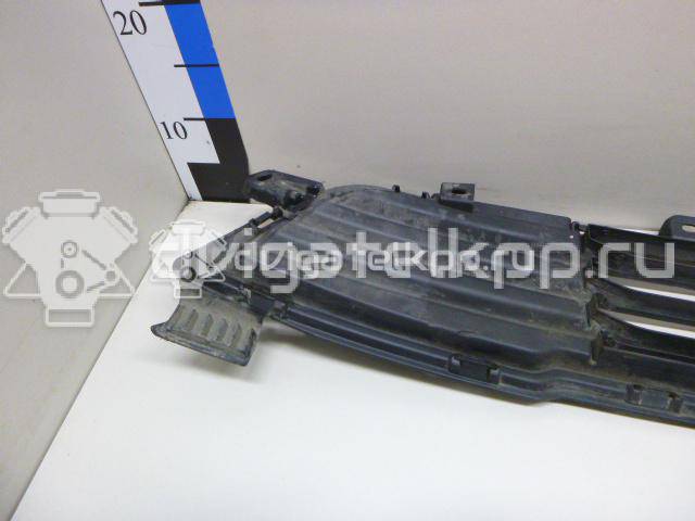 Фото Решетка в бампер центральная  6402A233 для Mitsubishi Outlander {forloop.counter}}