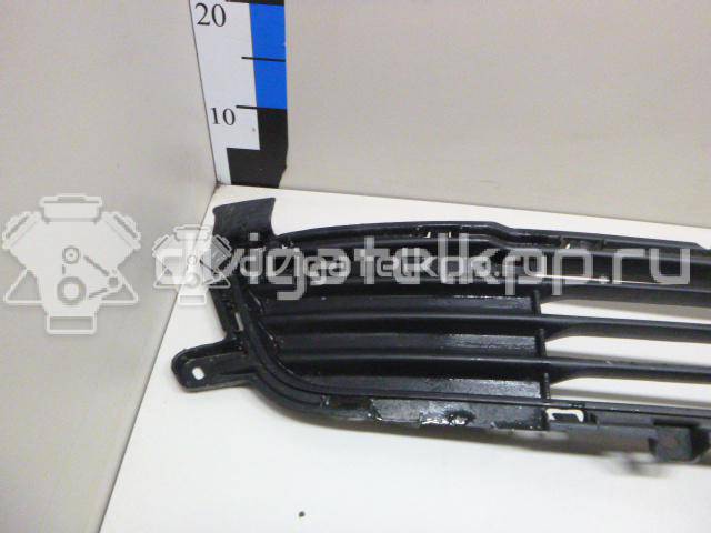 Фото Решетка в бампер центральная  6402A233 для Mitsubishi Outlander {forloop.counter}}