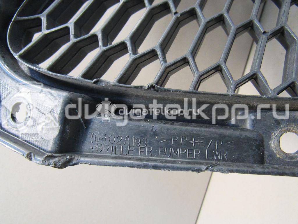 Фото Решетка в бампер  6402A199 для Mitsubishi Outlander {forloop.counter}}