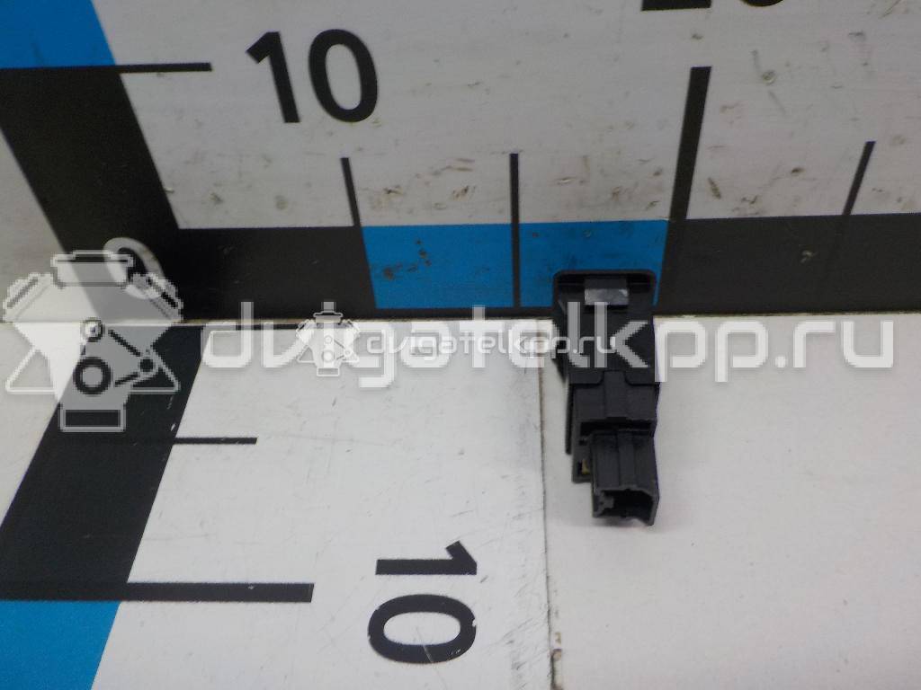 Фото Кнопка противотуманки  MR330576 для mitsubishi Pajero/Montero Sport (K9) {forloop.counter}}