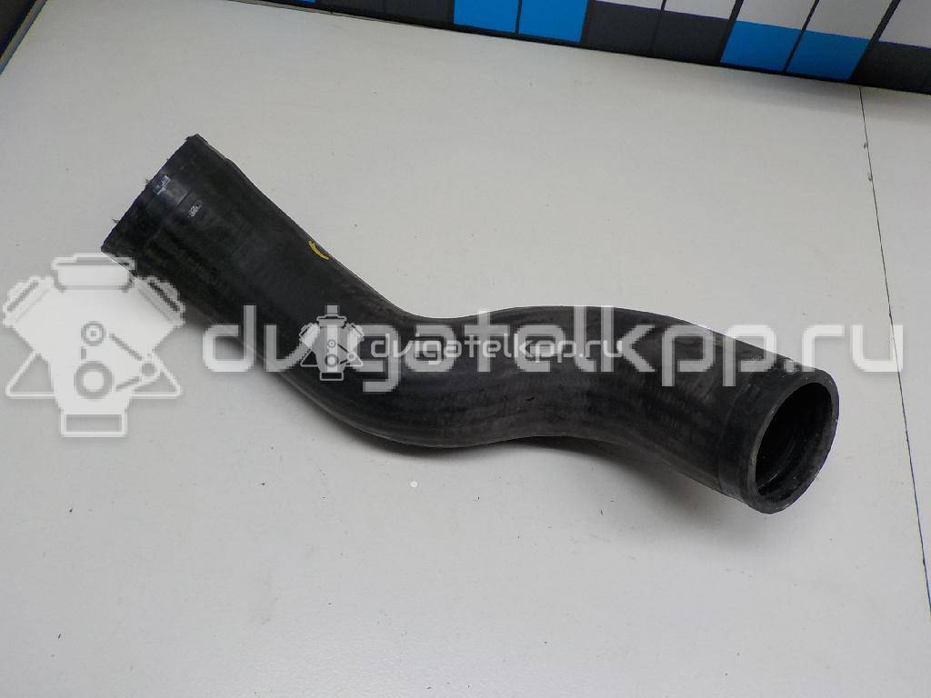 Фото Патрубок интеркулера для двигателя D 5244 T для Volvo S80 / V70 / Xc70 / S60 163 л.с 20V 2.4 л Дизельное топливо 30680217 {forloop.counter}}