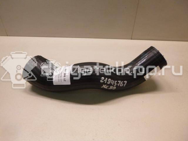 Фото Патрубок интеркулера для двигателя D 5244 T для Volvo S80 / V70 / Xc70 / S60 163 л.с 20V 2.4 л Дизельное топливо 30680217 {forloop.counter}}