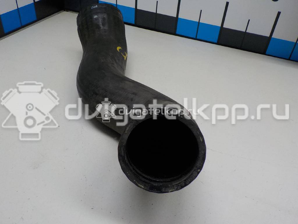 Фото Патрубок интеркулера для двигателя D 5244 T для Volvo S80 / V70 / Xc70 / S60 163 л.с 20V 2.4 л Дизельное топливо 30680217 {forloop.counter}}