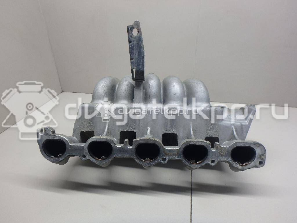 Фото Коллектор впускной для двигателя B 5244 S для Volvo V40 170 л.с 20V 2.4 л Superplus (98/99) неэтилированный 8699533 {forloop.counter}}