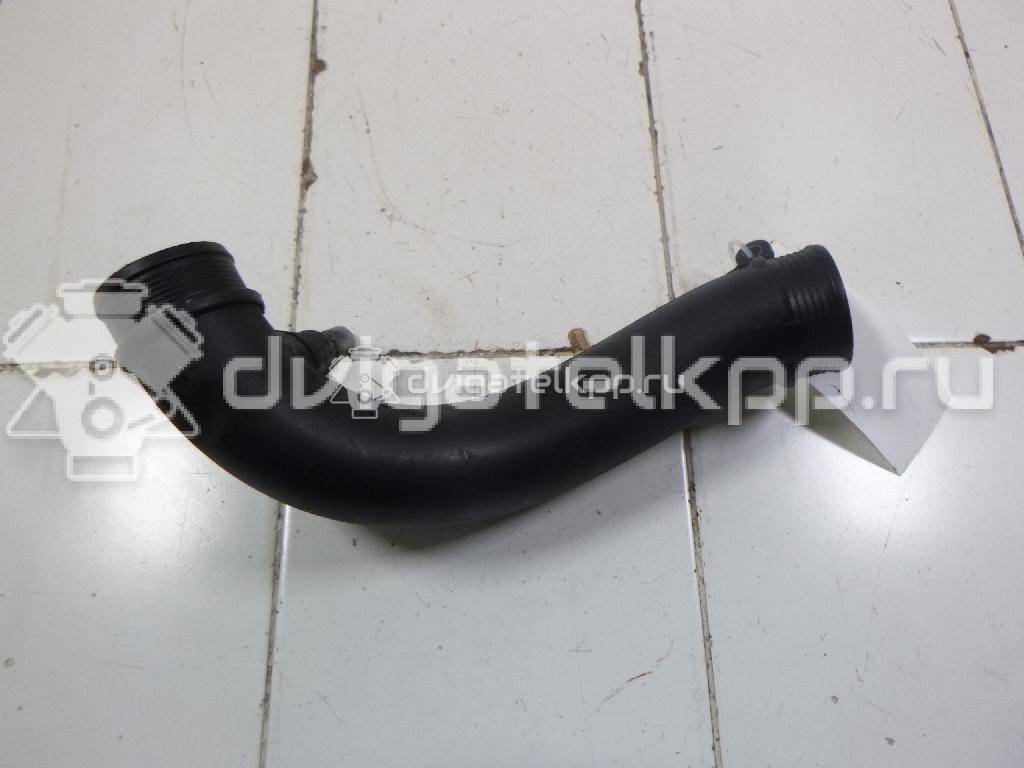 Фото Патрубок интеркулера для двигателя D 5244 T18 для Volvo Xc90 200 л.с 20V 2.4 л Дизельное топливо 30714480 {forloop.counter}}