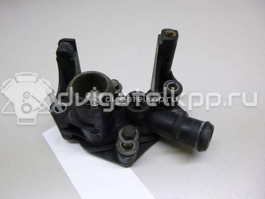 Фото Фланец двигателя системы охлаждения  1531004 для Ford Fiesta / Focus / Puma Ec / Fusion Ju {forloop.counter}}