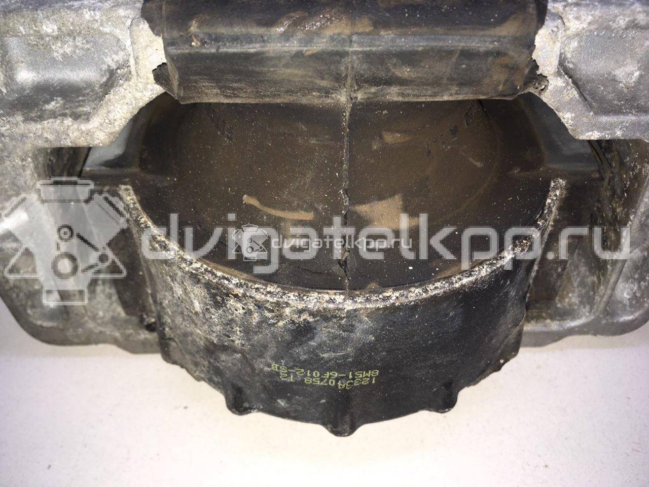 Фото Опора двигателя правая  8M516F012SB для Ford Focus / Kuga / C-Max / Grand {forloop.counter}}