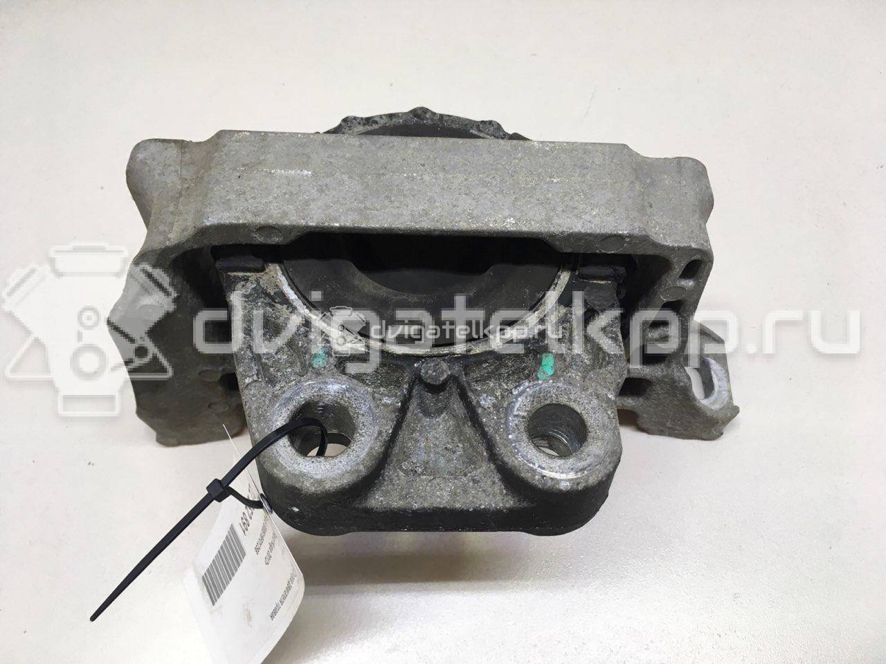 Фото Опора двигателя правая  8M516F012SB для Ford Focus / Kuga / C-Max / Grand {forloop.counter}}