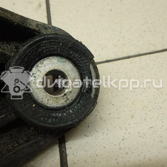 Фото Кронштейн КПП  1306901 для Ford Focus / C-Max / Grand