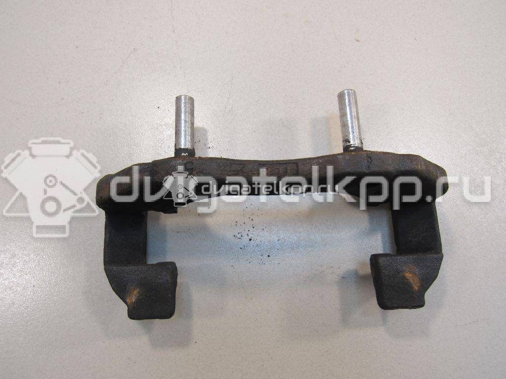 Фото Скоба суппорта переднего  1471710 для Ford Focus / C-Max {forloop.counter}}