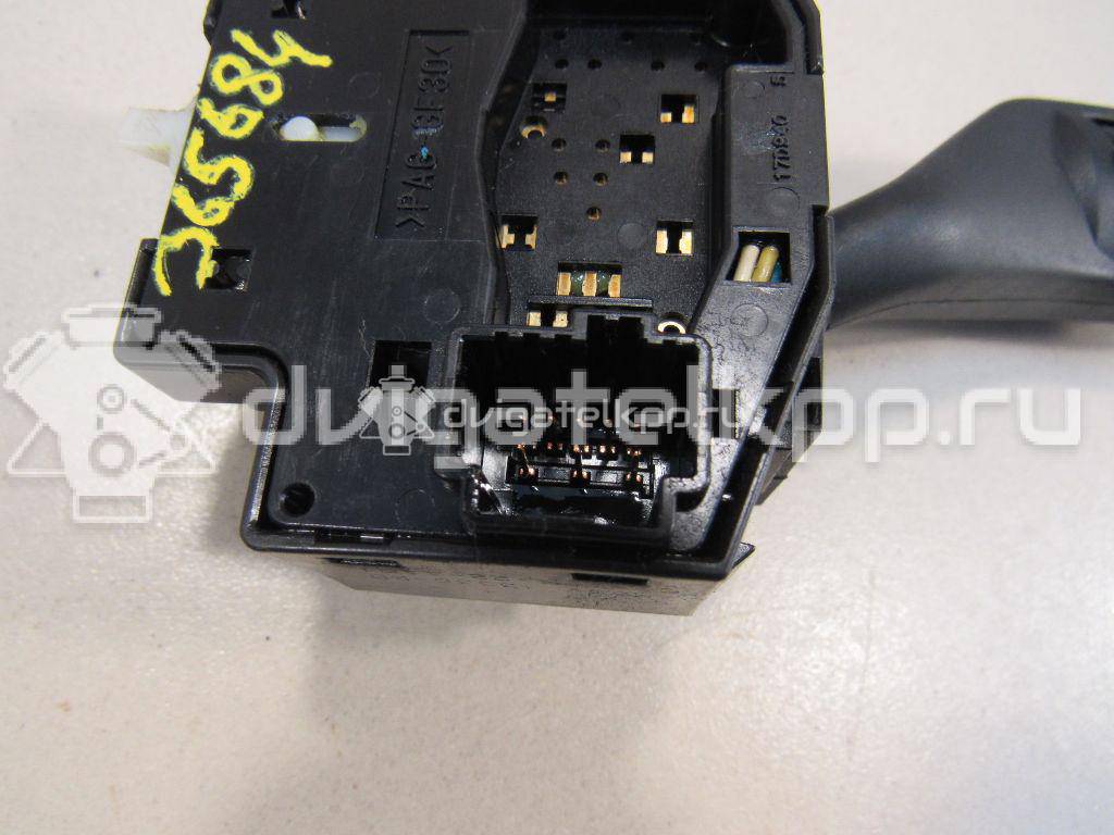 Фото Переключатель поворотов подрулевой  1362587 для Ford Focus {forloop.counter}}