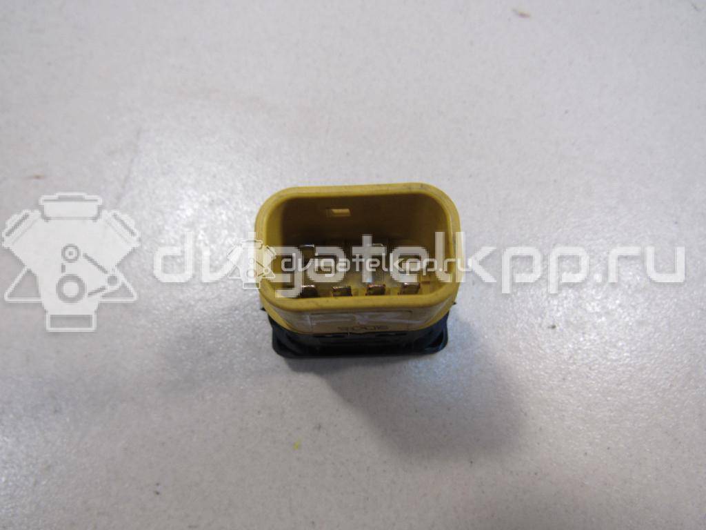 Фото Кнопка стеклоподъемника  1379197 для Ford Focus / S-Max / C-Max {forloop.counter}}