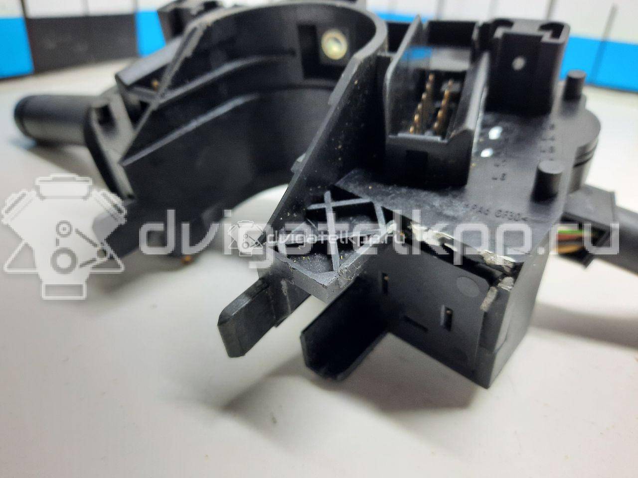 Фото Переключатель подрулевой в сборе  96FG13335CB для Ford Fiesta / Puma Ec {forloop.counter}}