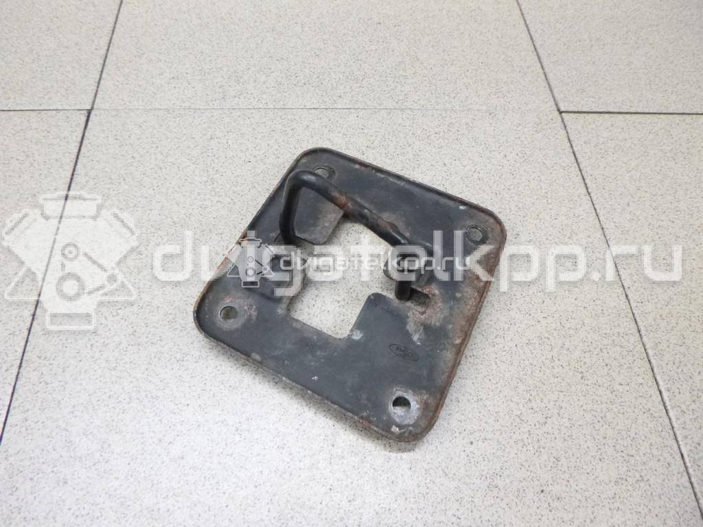 Фото Замок капота  1343612 для Ford Fiesta {forloop.counter}}