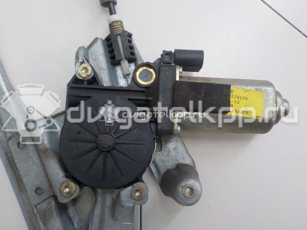 Фото Стеклоподъемник электр. передний правый  1331616 для Ford Focus {forloop.counter}}
