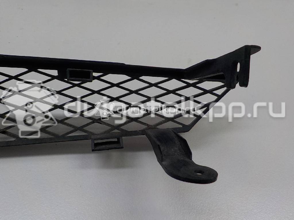 Фото Решетка радиатора  1132681 для Ford Focus {forloop.counter}}