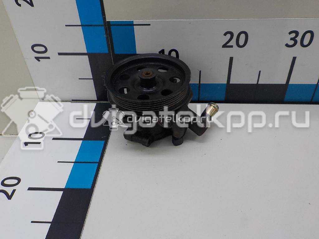 Фото Насос гидроусилителя  1373802 для Ford Fiesta / Focus {forloop.counter}}