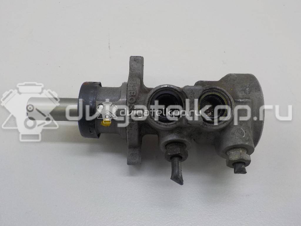Фото Цилиндр тормозной главный  1134816 для Ford Focus {forloop.counter}}