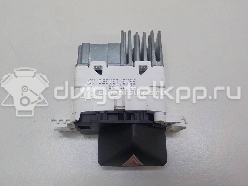 Фото Кнопка аварийной сигнализации  1112004 для Ford Focus {forloop.counter}}