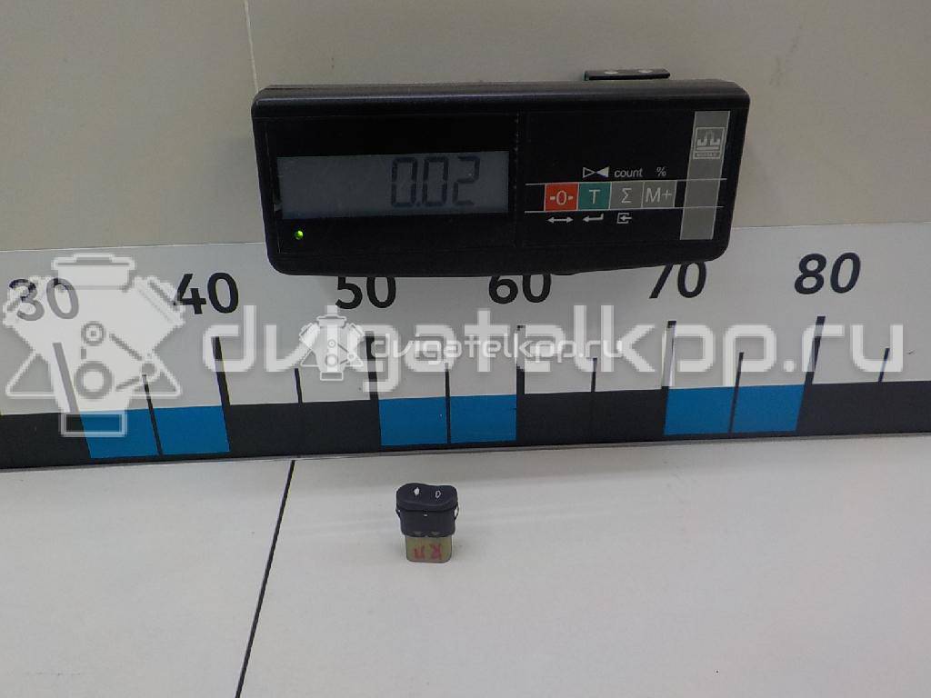 Фото Кнопка стеклоподъемника  1091485 для Ford Focus {forloop.counter}}