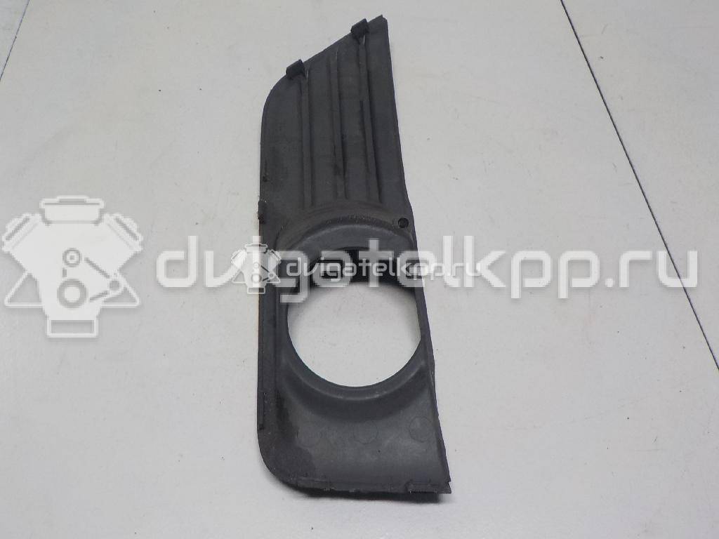 Фото Решетка в бампер правая  4M5119952AE для Ford Focus {forloop.counter}}