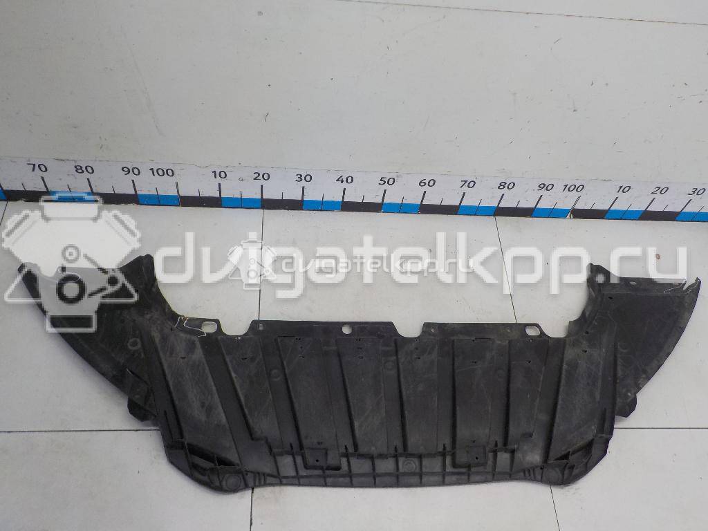 Фото Пыльник двигателя центральный  1746348 для Ford Focus / C-Max {forloop.counter}}