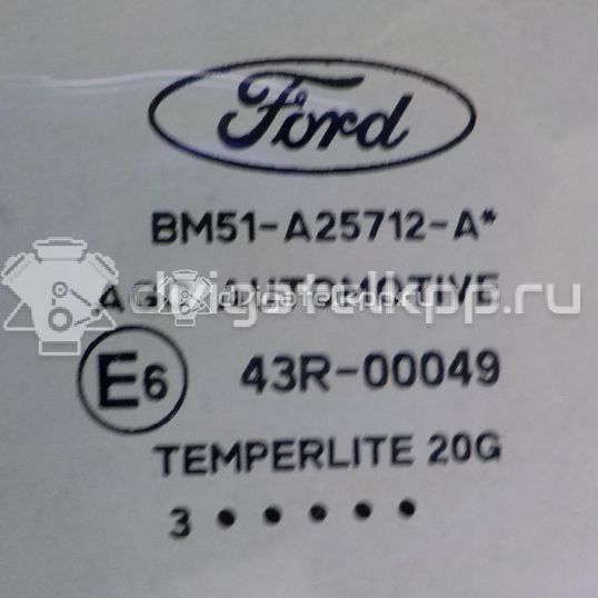 Фото Стекло двери задней правой  1706320 для Ford Focus