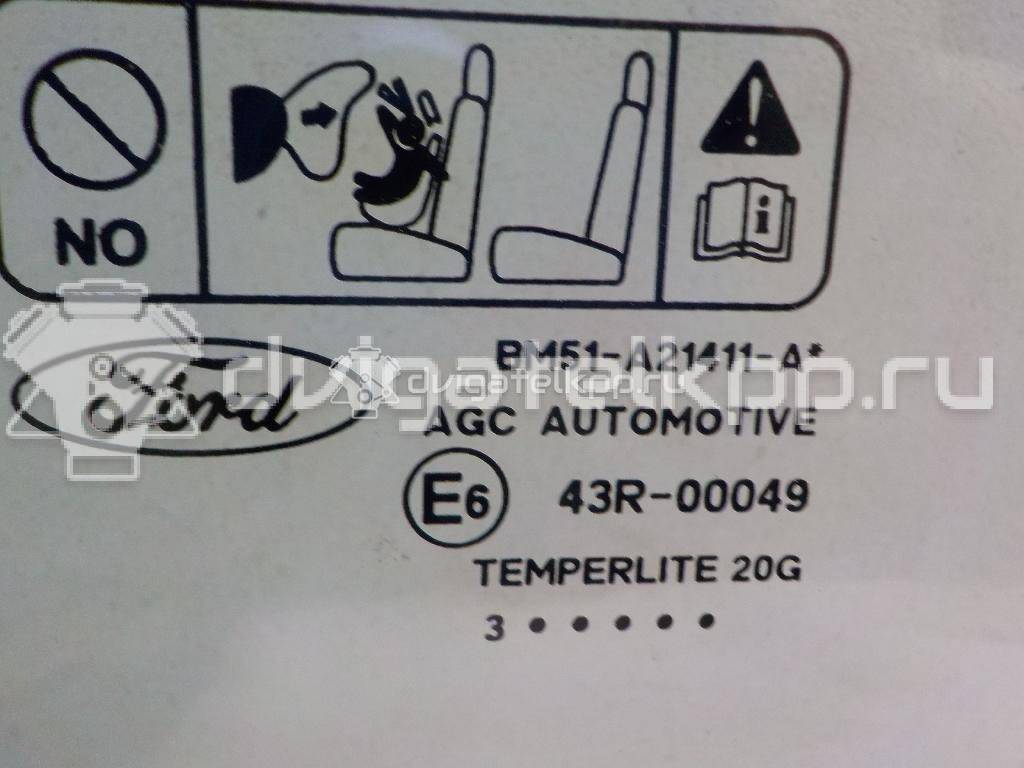 Фото Стекло двери передней левой  1742302 для Ford Focus {forloop.counter}}