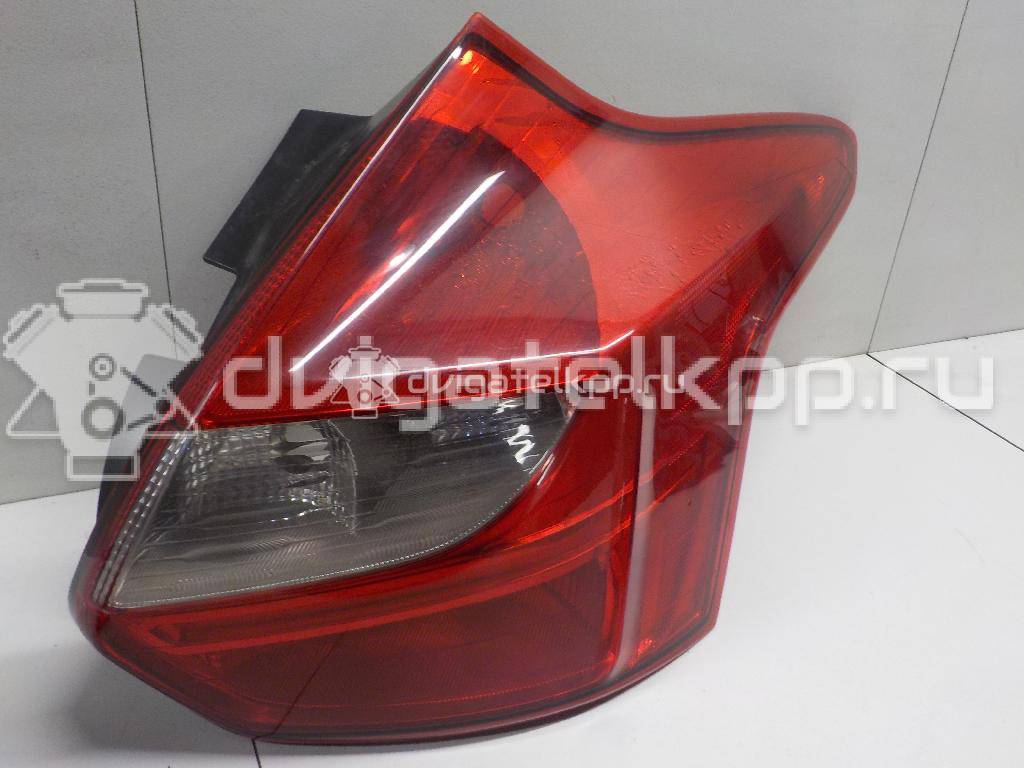 Фото Фонарь задний правый  1825318 для Ford Focus {forloop.counter}}