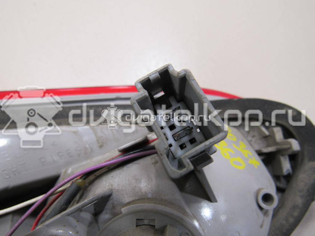 Фото Фонарь задний внутренний правый  1775986 для Ford Focus {forloop.counter}}