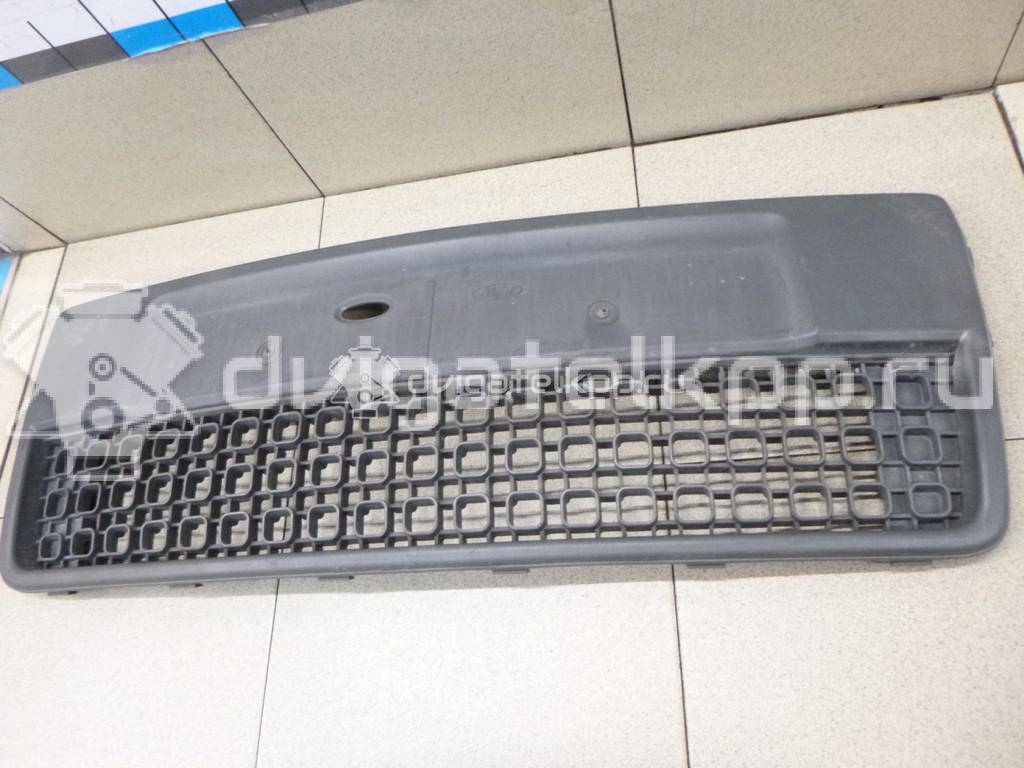 Фото Решетка в бампер центральная  1369703 для Ford Fusion Ju {forloop.counter}}