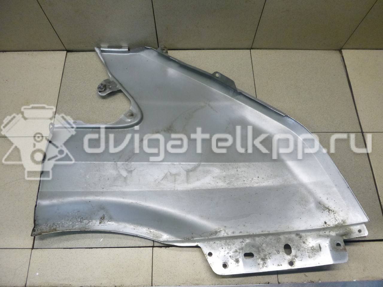 Фото Крыло переднее левое  1561051 для Ford Transit {forloop.counter}}