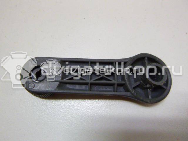 Фото Ручка стеклоподъемника  8263022001 для Hyundai Accent / Elantra {forloop.counter}}