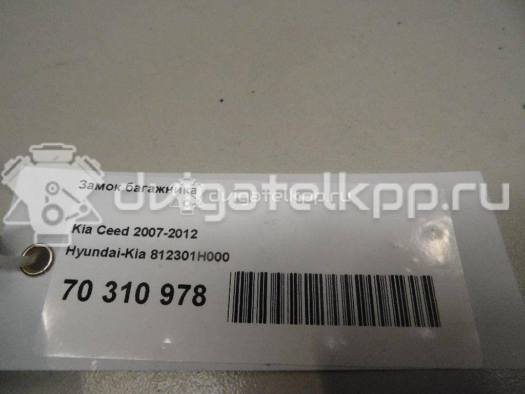 Фото Замок багажника  812301H000 для hyundai ix20 {forloop.counter}}