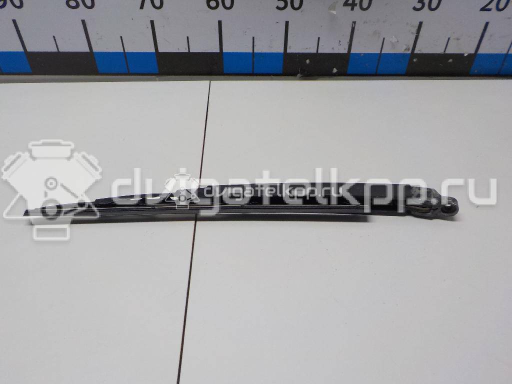 Фото Поводок стеклоочистителя заднего  988104D001 для Kia Carnival {forloop.counter}}