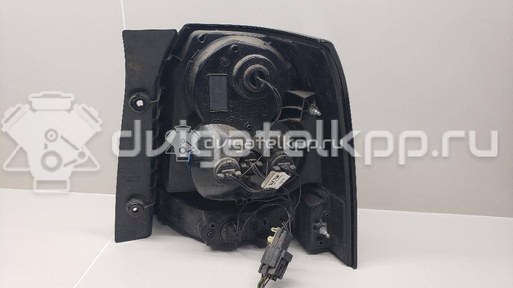 Фото Фонарь задний левый  LR039798 для Land Rover Freelander {forloop.counter}}