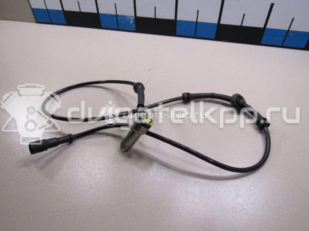 Фото Датчик ABS передний  STC2786 для Land Rover Range Rover {forloop.counter}}