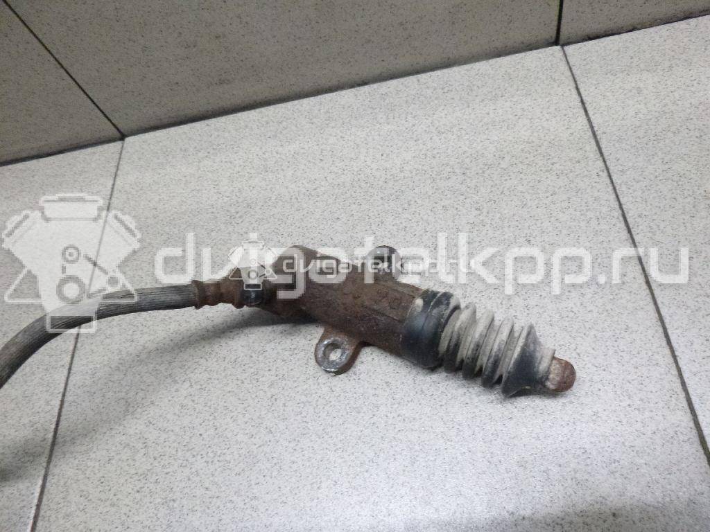 Фото Цилиндр сцепления рабочий  UR5841920A для Mazda Bt-50 Cd, Un / Bt-50 {forloop.counter}}