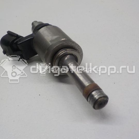 Фото Форсунка инжекторная электрическая  PE0113250B для mazda CX 3