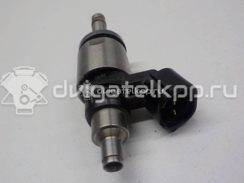 Фото Форсунка инжекторная электрическая  PE0113250B для mazda CX 3 {forloop.counter}}