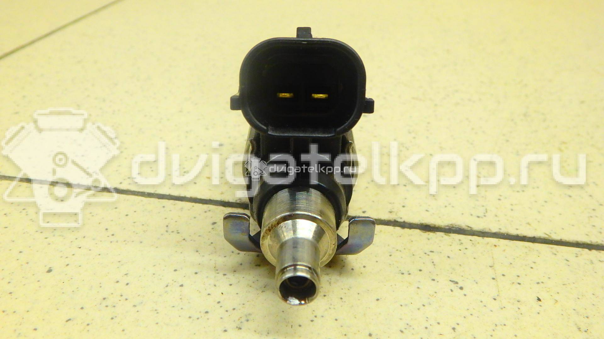 Фото Форсунка инжекторная электрическая  PE0113250B для mazda CX 3 {forloop.counter}}