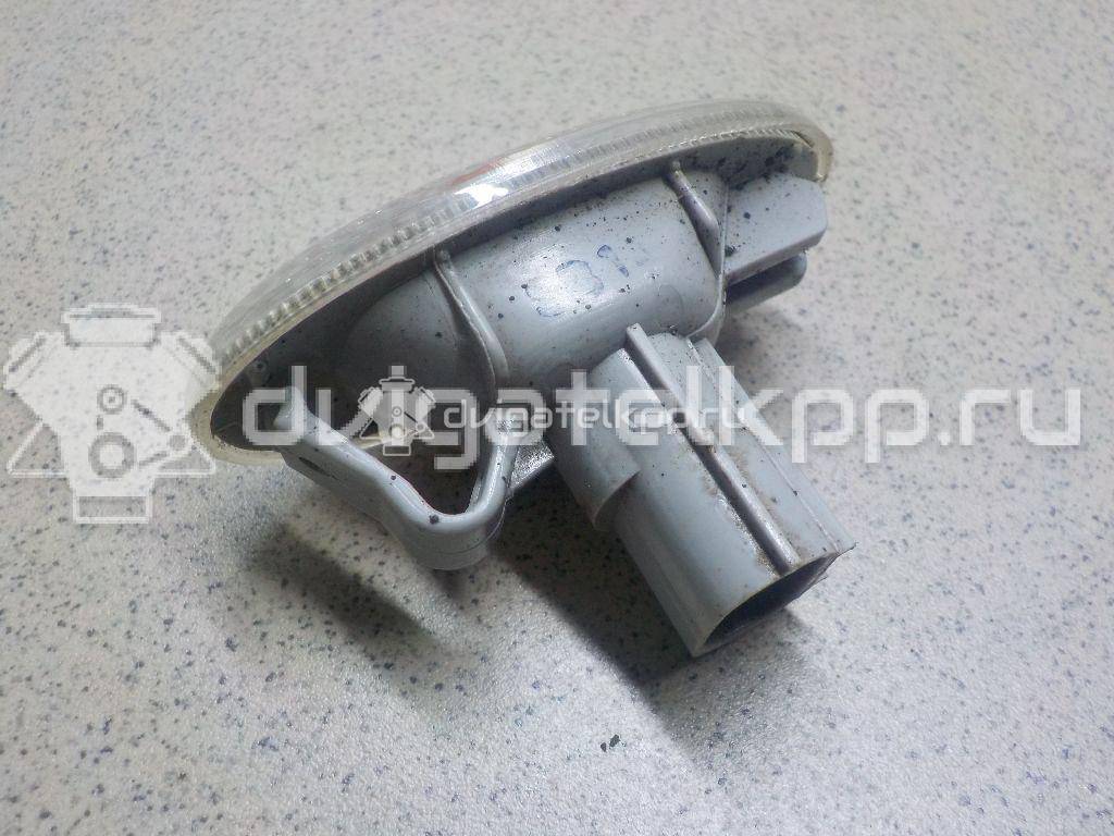 Фото Повторитель на крыло белый  GJ6A51120C для Mazda Mpv / Bt-50 Cd, Un / Bt-50 / 6 / 3 {forloop.counter}}
