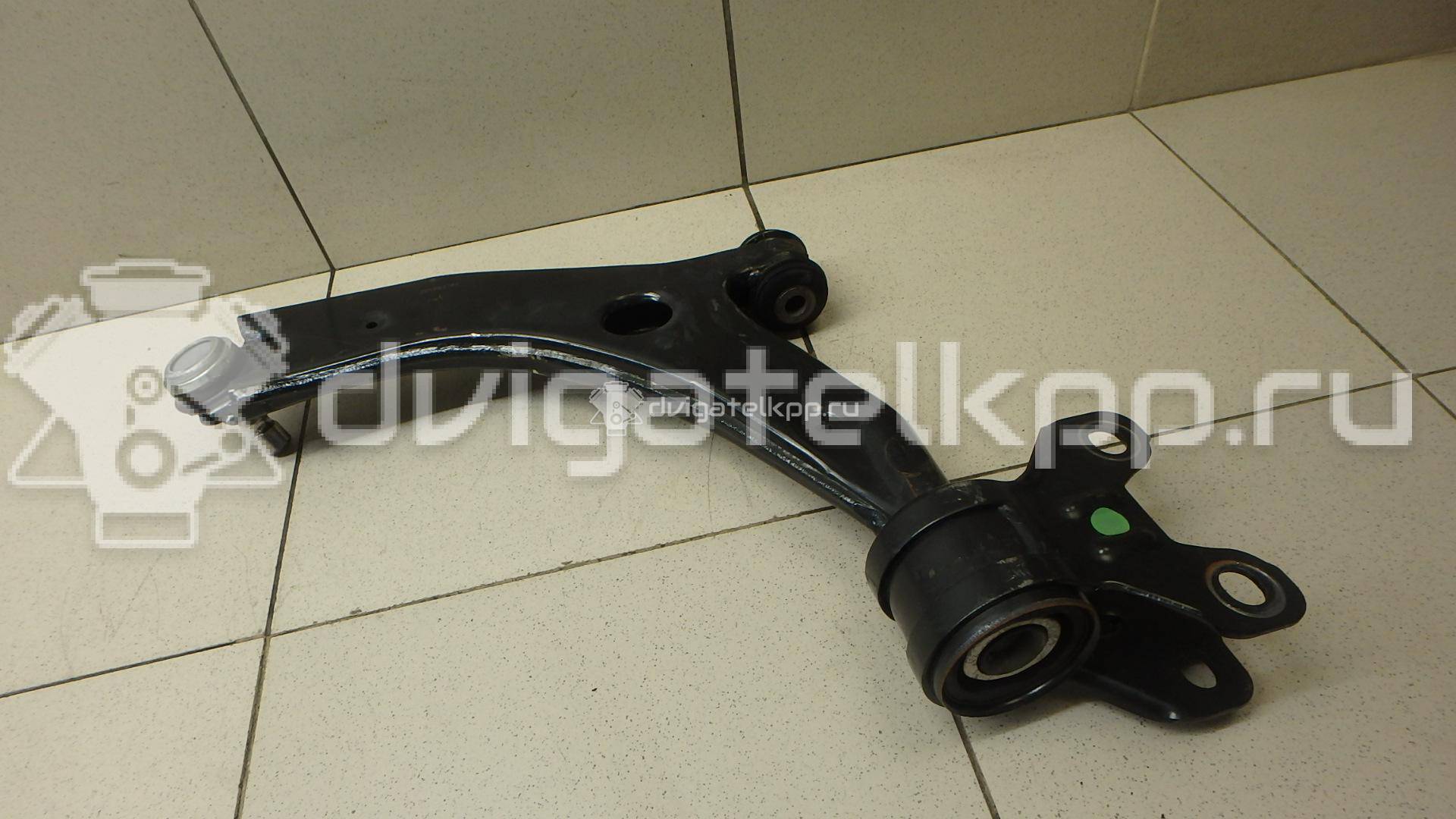 Фото Рычаг передний правый  BBM234300A для Mazda 5 / 3 {forloop.counter}}