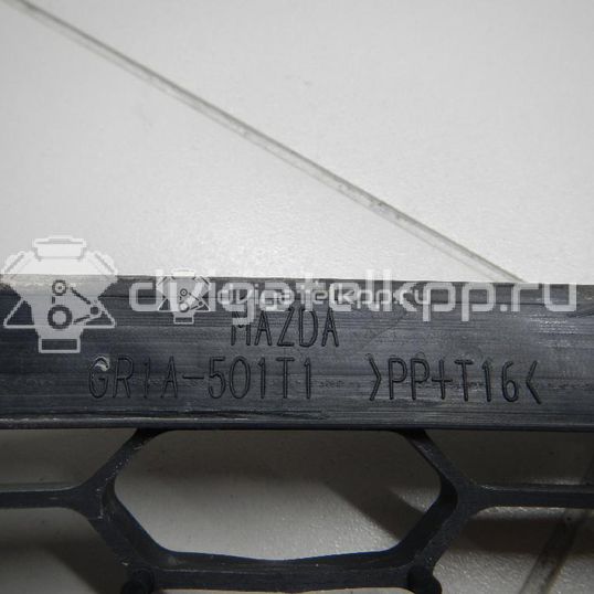 Фото Решетка в бампер центральная  GR1A501T1C для Mazda 6