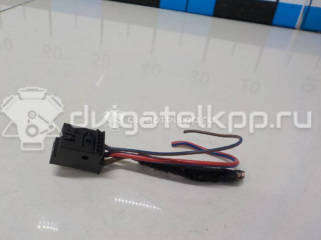 Фото Разъем  2035450426 для mercedes benz W203 {forloop.counter}}