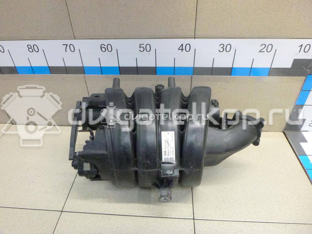 Фото Коллектор впускной для двигателя LWE для Chevrolet Cruze / Aveo 136-140 л.с 16V 1.8 л бензин 55570283 {forloop.counter}}