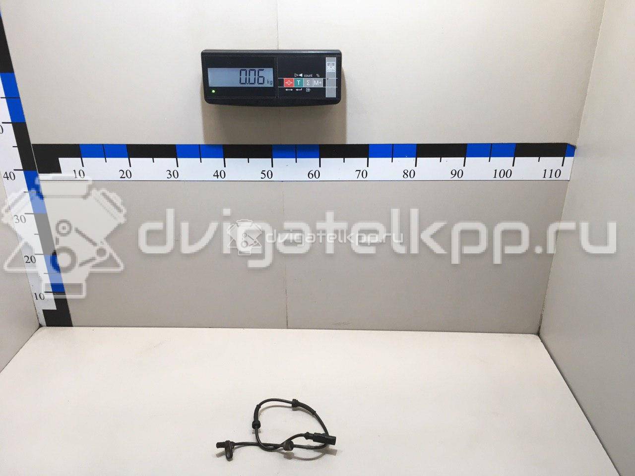 Фото Датчик ABS задний правый  47900EL00A для Nissan Tiida {forloop.counter}}