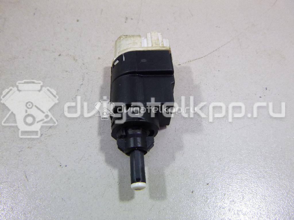 Фото Датчик включения стопсигнала  253206170R для nissan Almera (G15) {forloop.counter}}