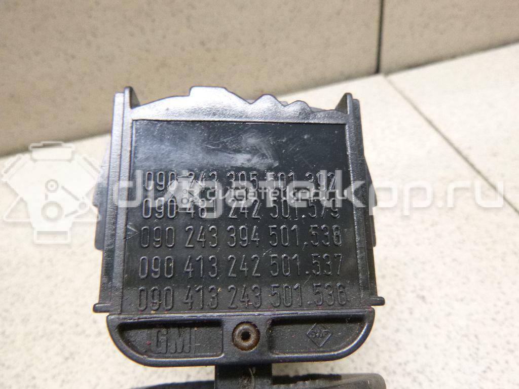 Фото Переключатель стеклоочистителей  90243394 для Opel Tigra / Calibra A 85 / Astra / Corsa / Vectra {forloop.counter}}